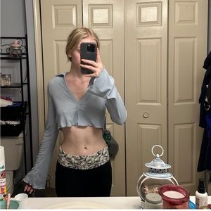 Light Blue Cropped Long Sleeves Sweater